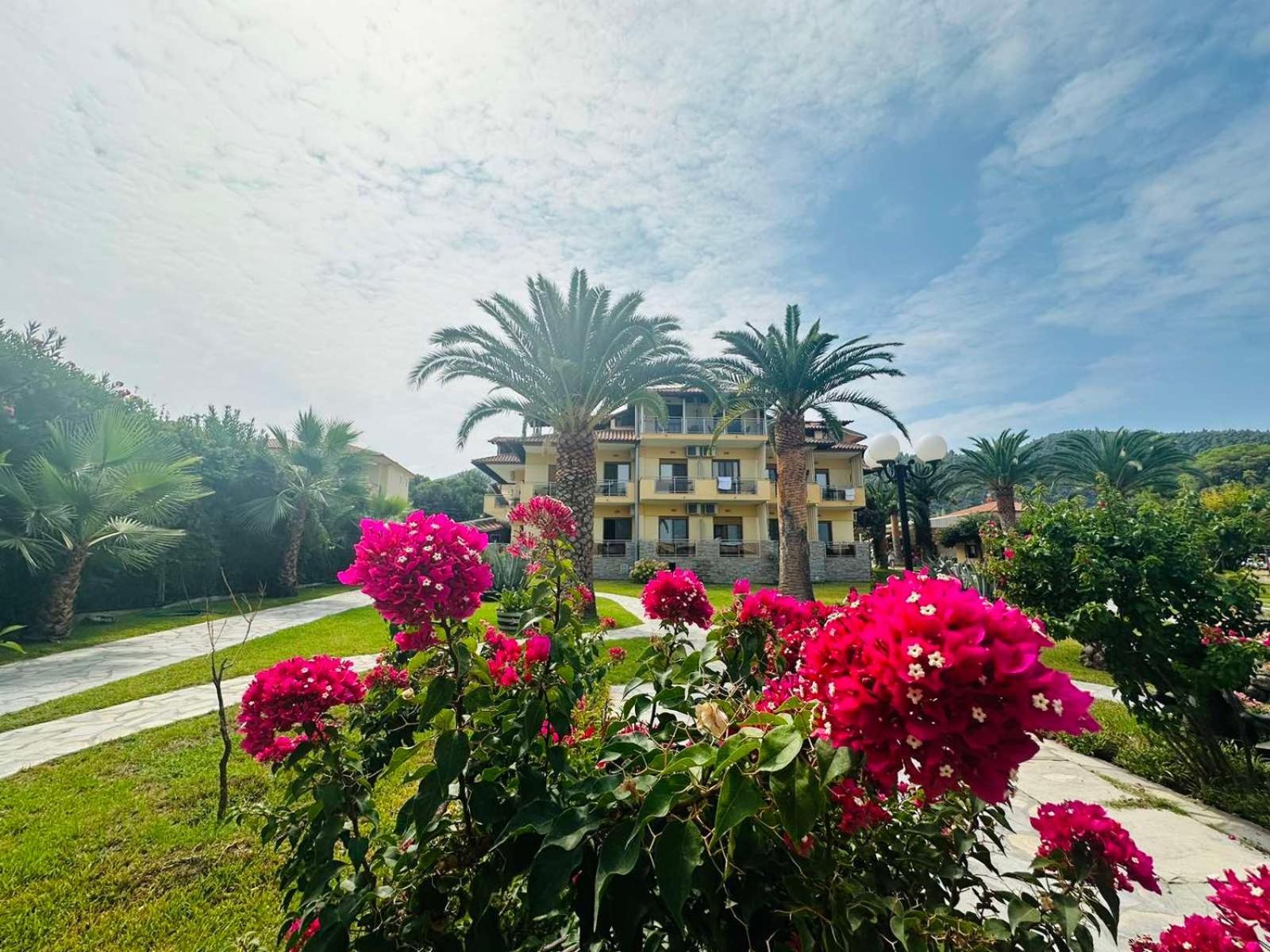 Vergos Aparthotel Vourvourou